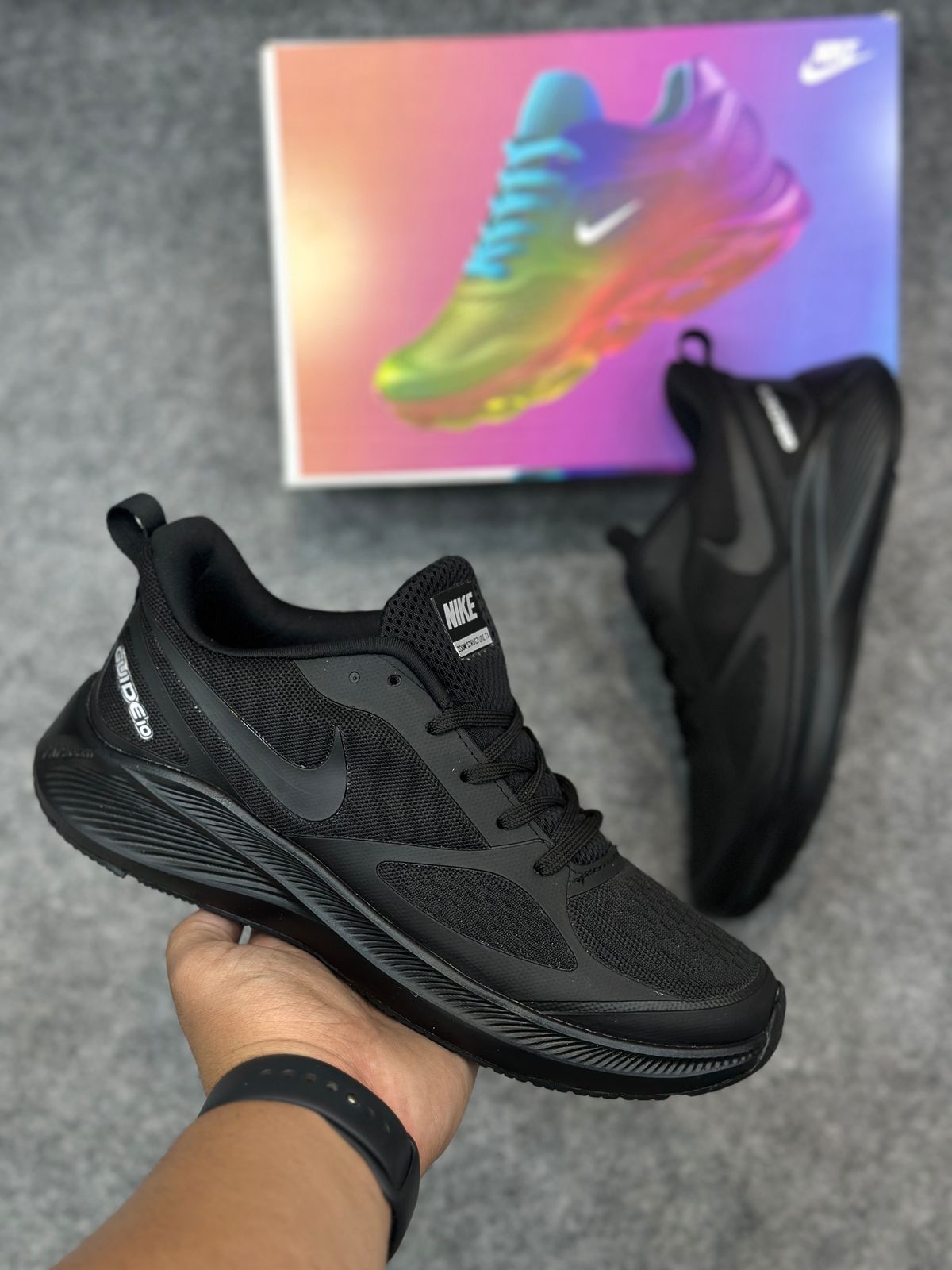 IMPORTED HIGH QUALITY SHOES WITH CREASE PROTECTOR INSIDE HIGH QUALITY AND COMFORT GUARANTEE FOR MENS AND WOMENS ( BA)