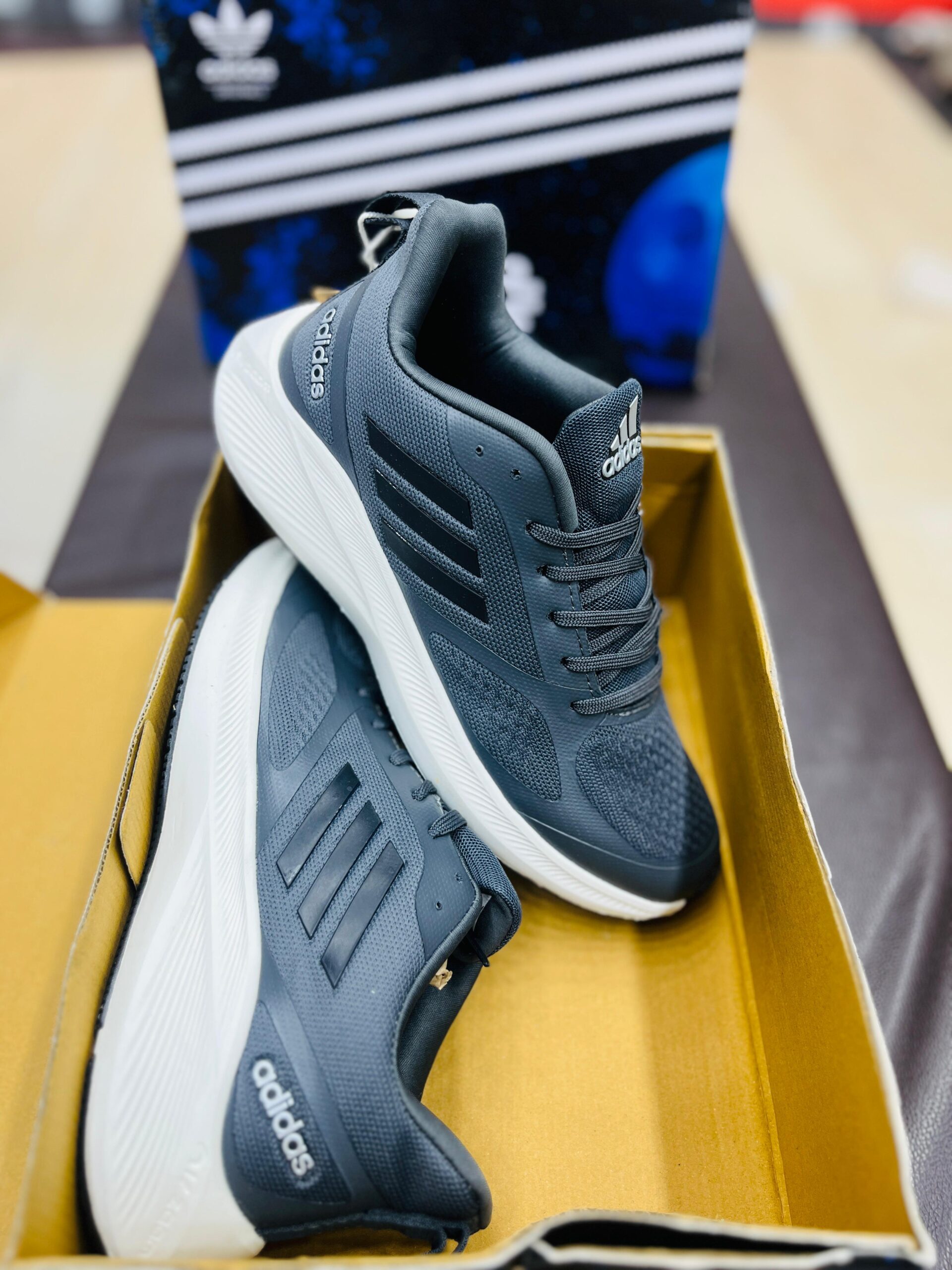Shoes imported top quality brand (BA) for mens and womens