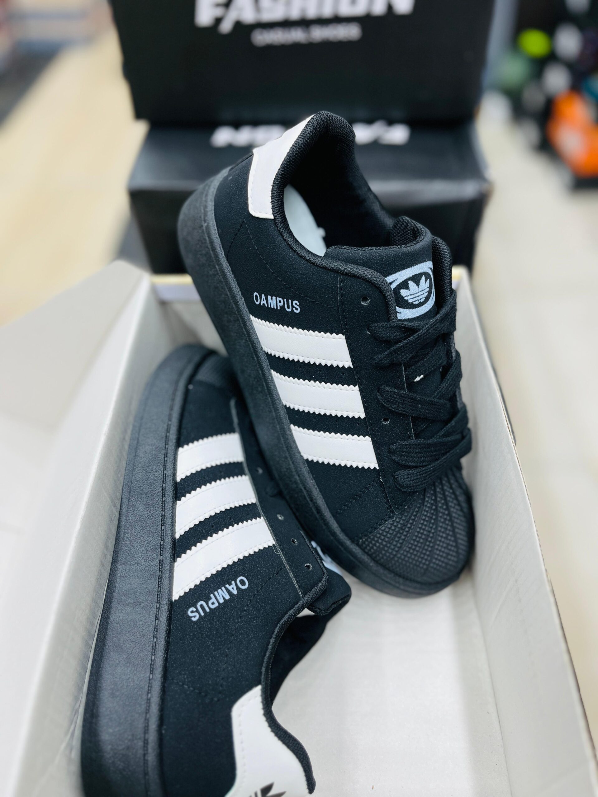 Shoes imported top quality brand (BA) for mens and womens