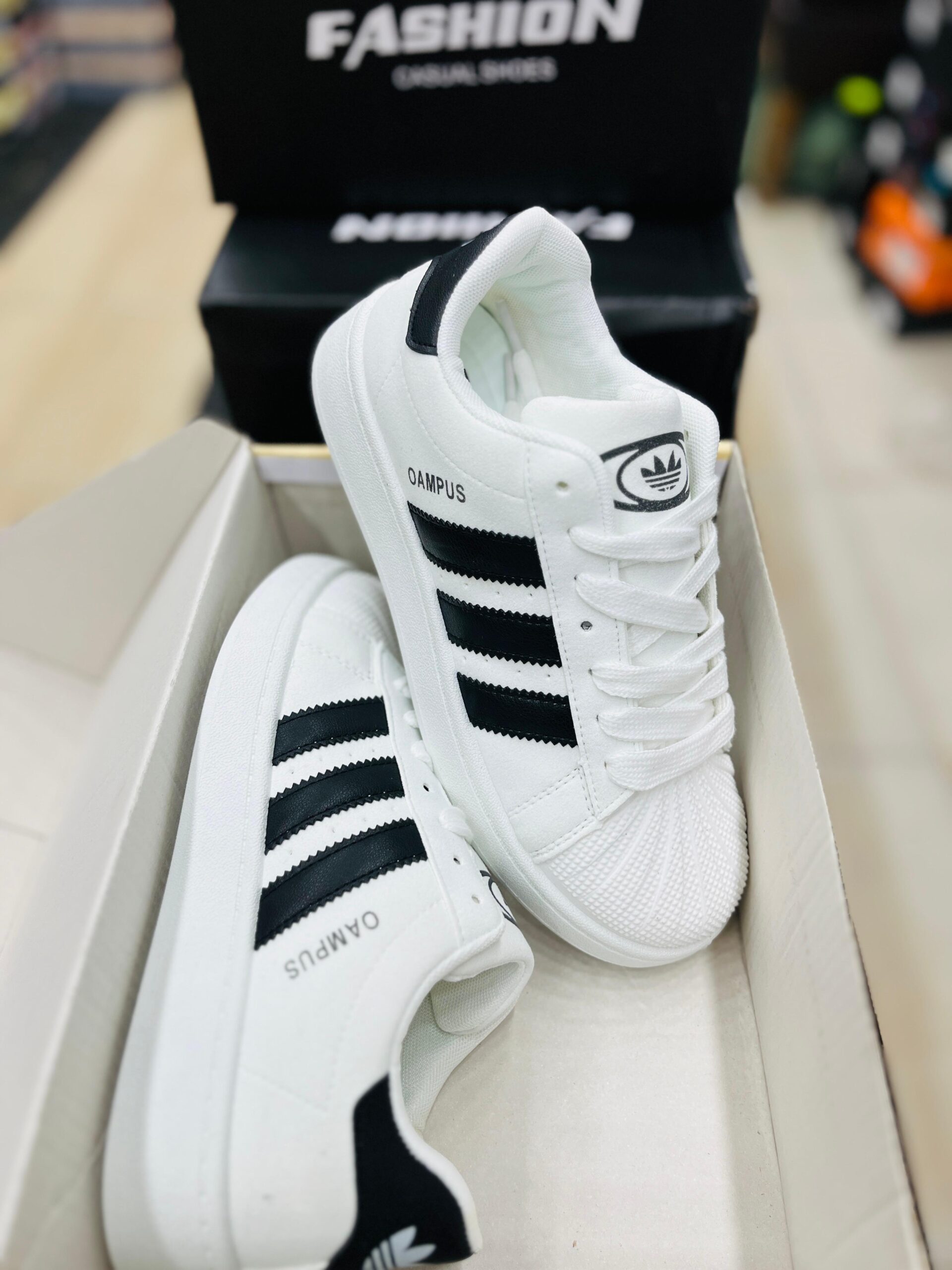 Shoes imported top quality brand (BA) for mens and womens