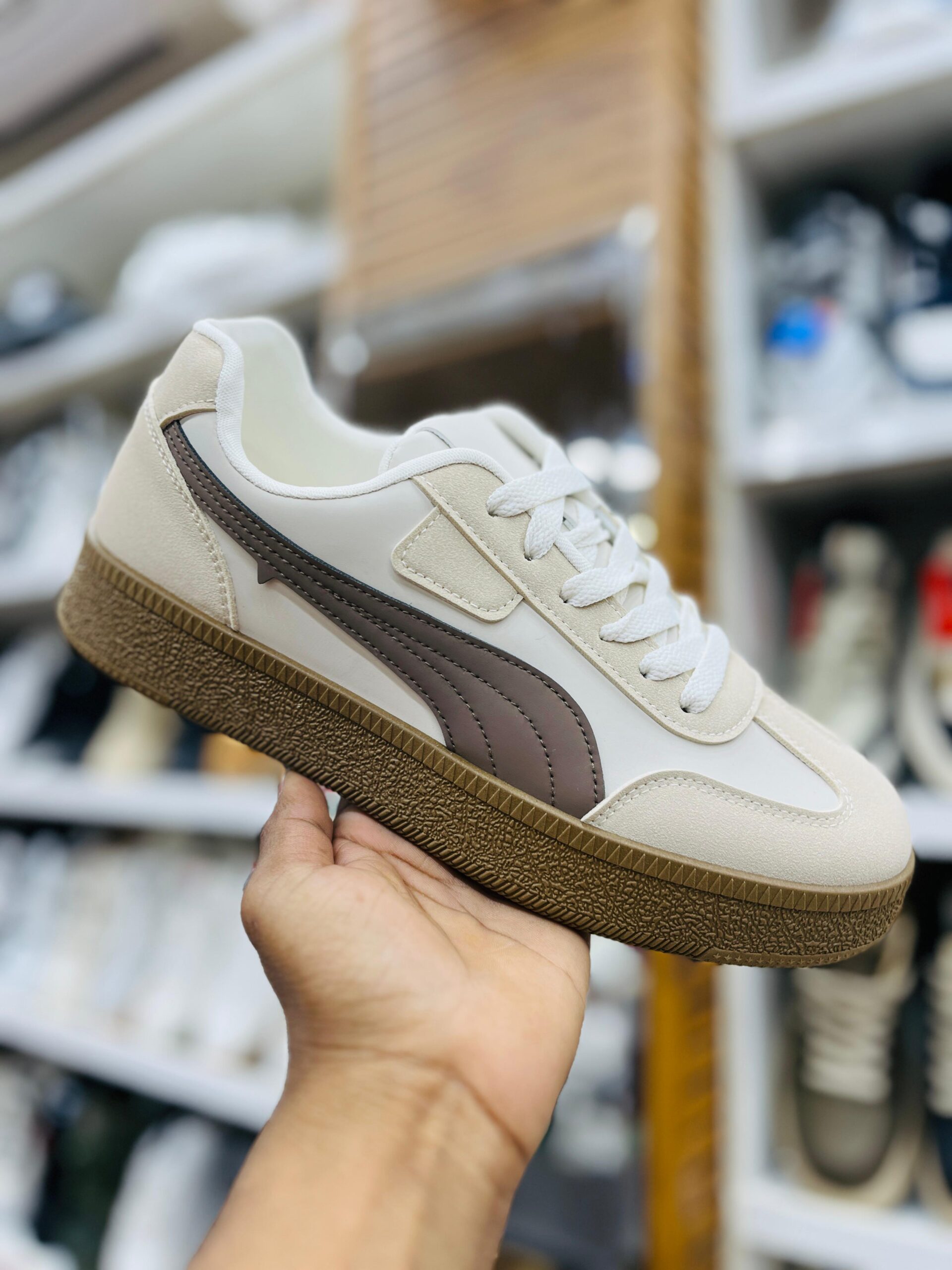Shoes imported top quality brand (BA) for mens and womens