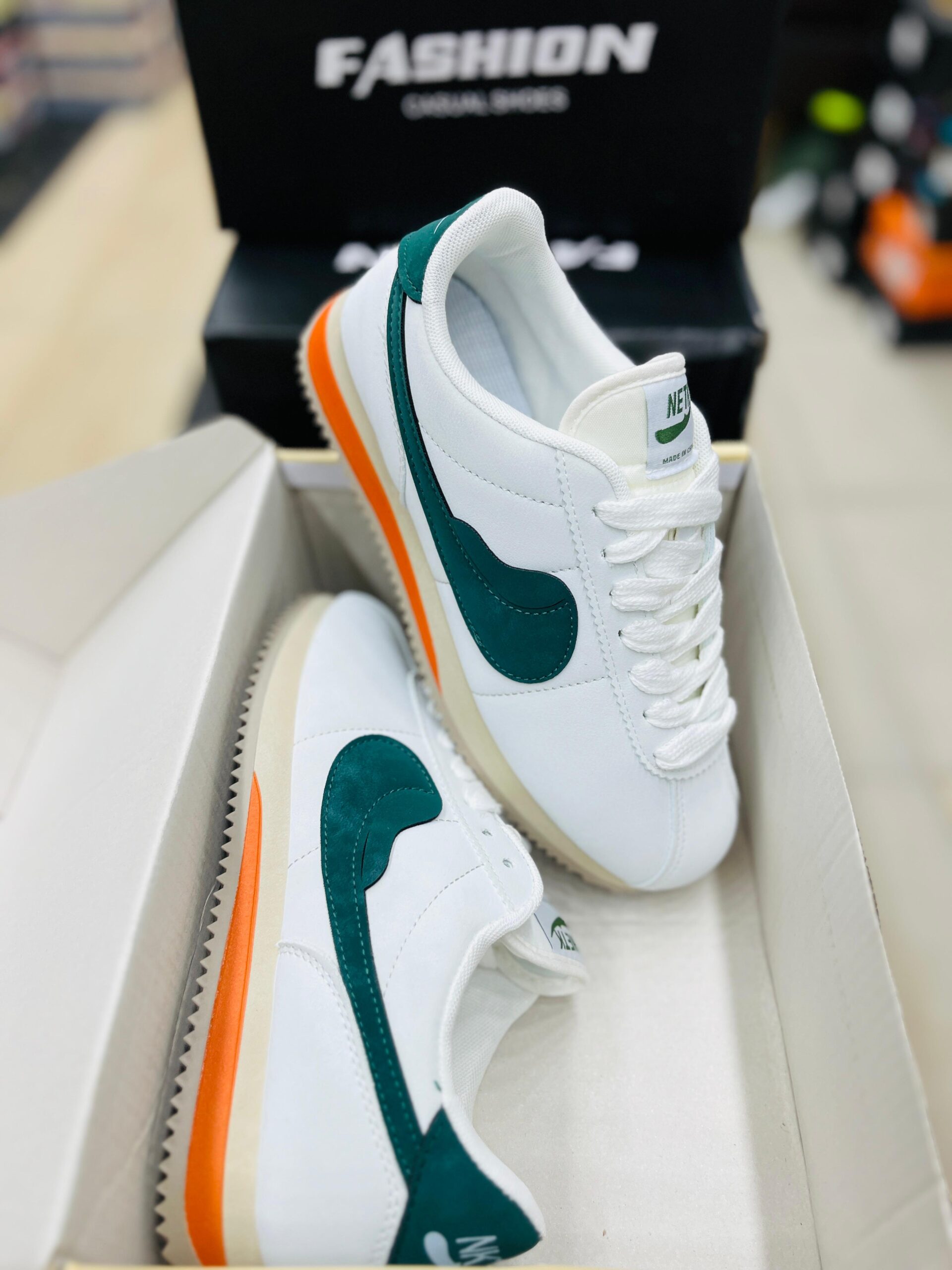 Shoes imported top quality brand (BA) for mens and womens