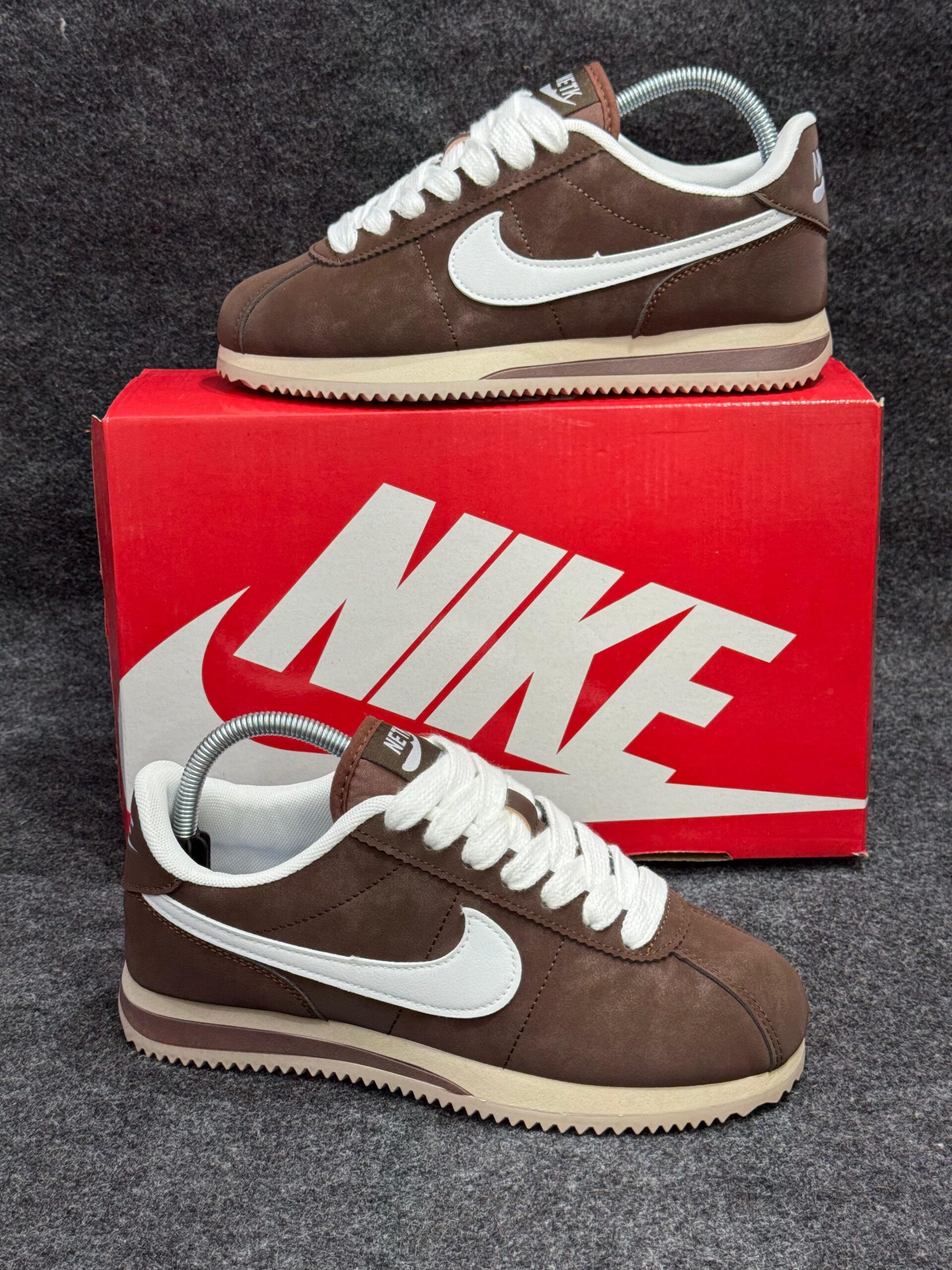 Shoes imported top quality brand (BA) for mens and womens