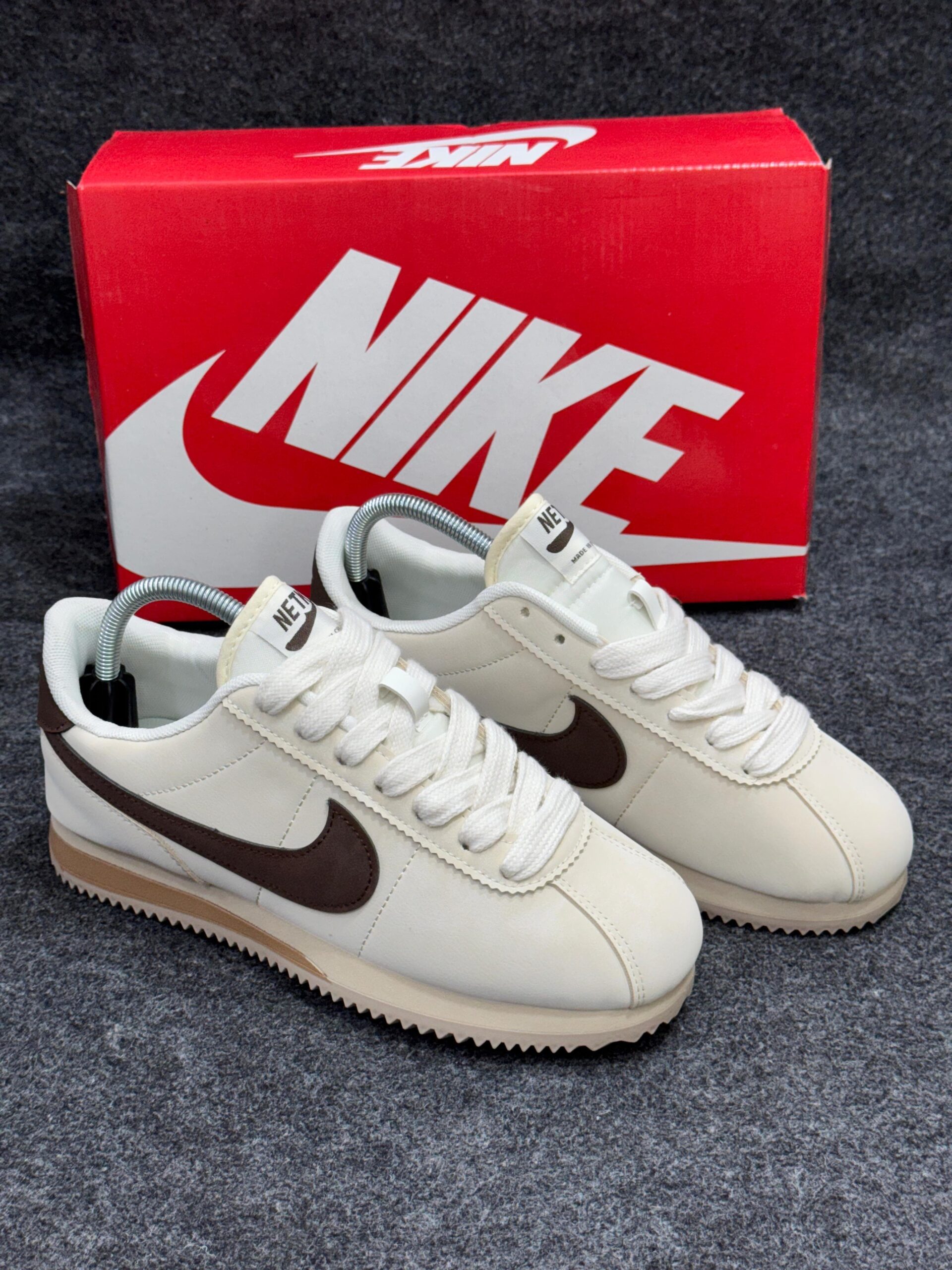 Shoes imported top quality brand (BA) for mens and womens