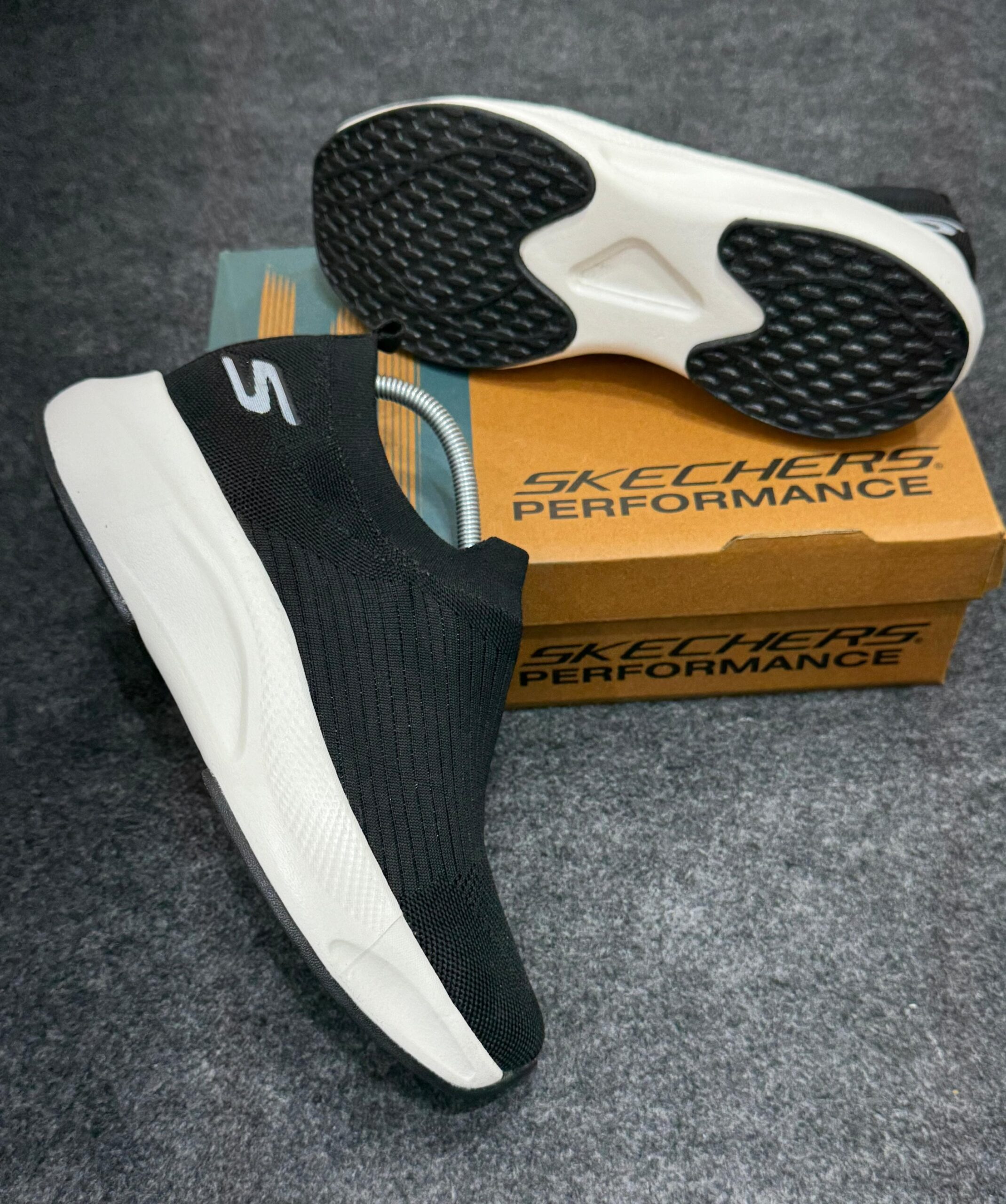 Shoes imported top quality brand (BA) for mens and womens