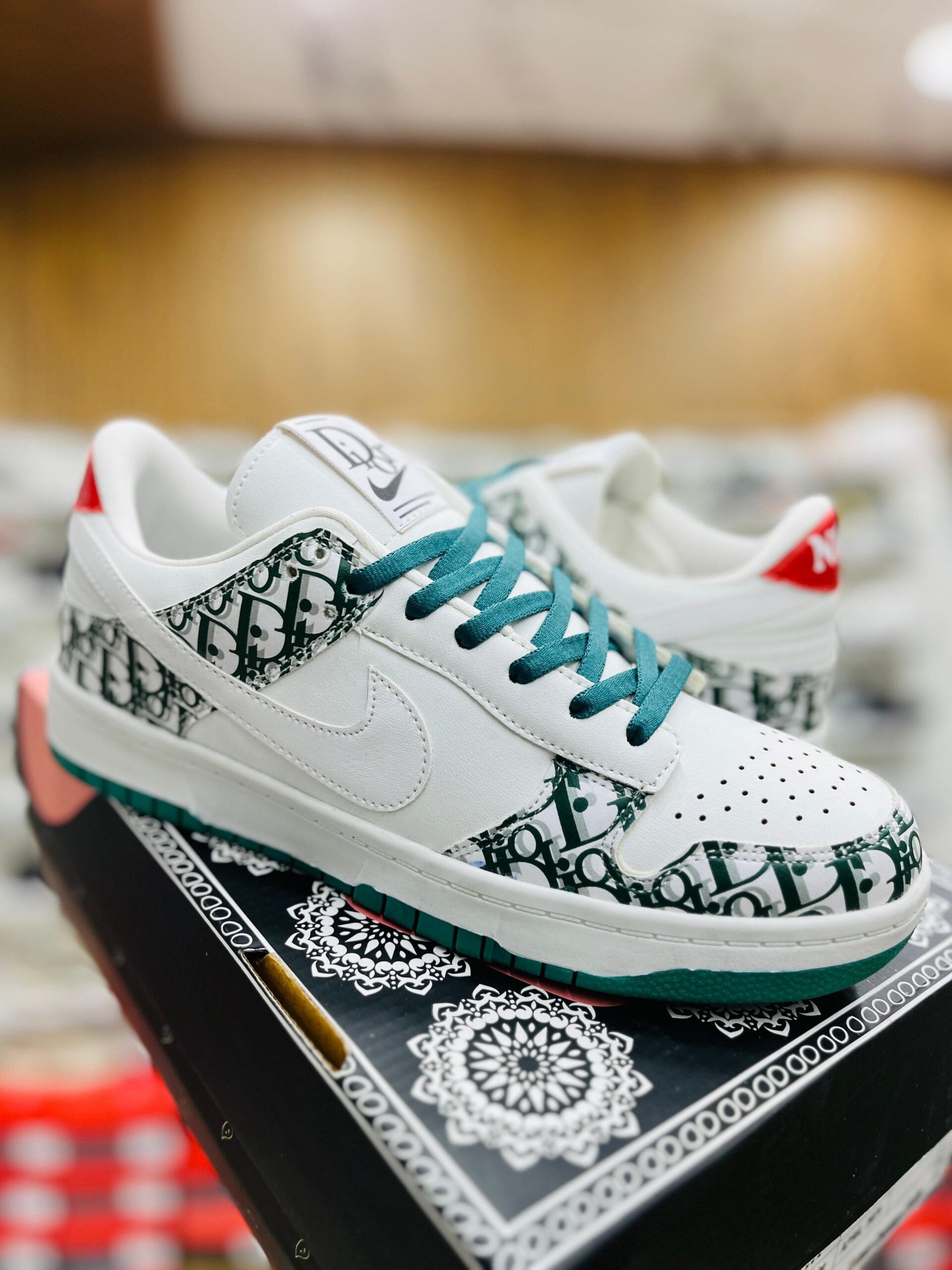 IMPORTED SHOES BRANDED (BA)