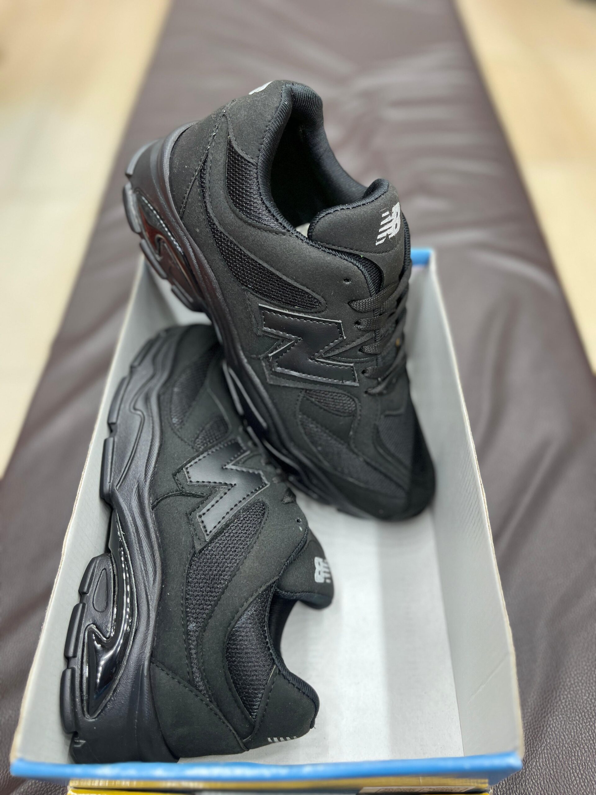 IMPORTED SHOES BRANDED (BA)