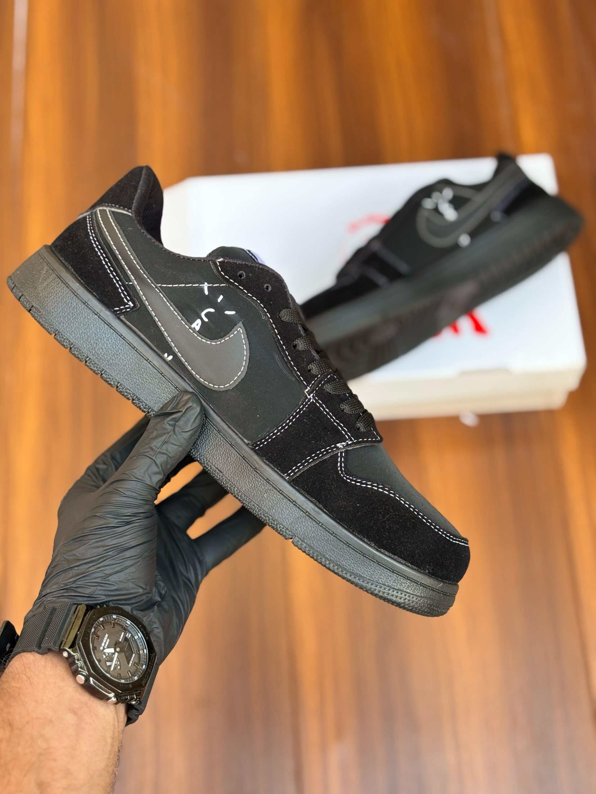 IMPORTED SHOES SNEAKERS BRANDED (BE)