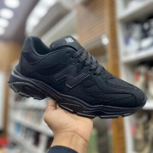 IMPORTED SHOES SNEAKERS BRANDED (BE)