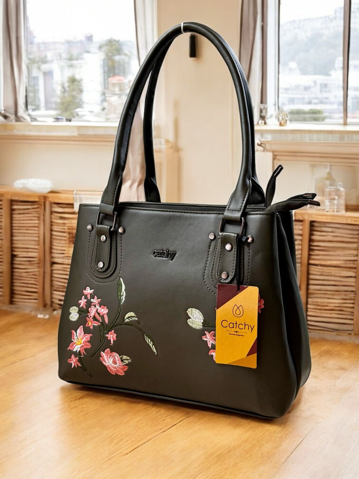 IMPORTED WOMENS PURE LEATHER HIGH QUALITY HANDBAGS FOR ALL STYLES
