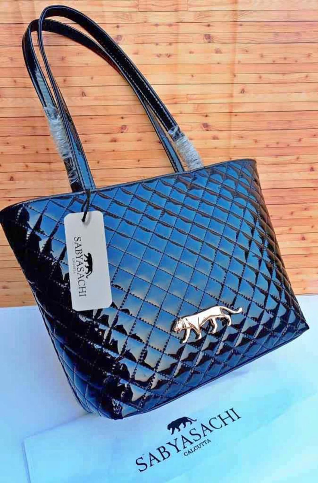 IMPORTED WOMENS PURE LEATHER HIGH QUALITY HANDBAGS FOR ALL STYLES