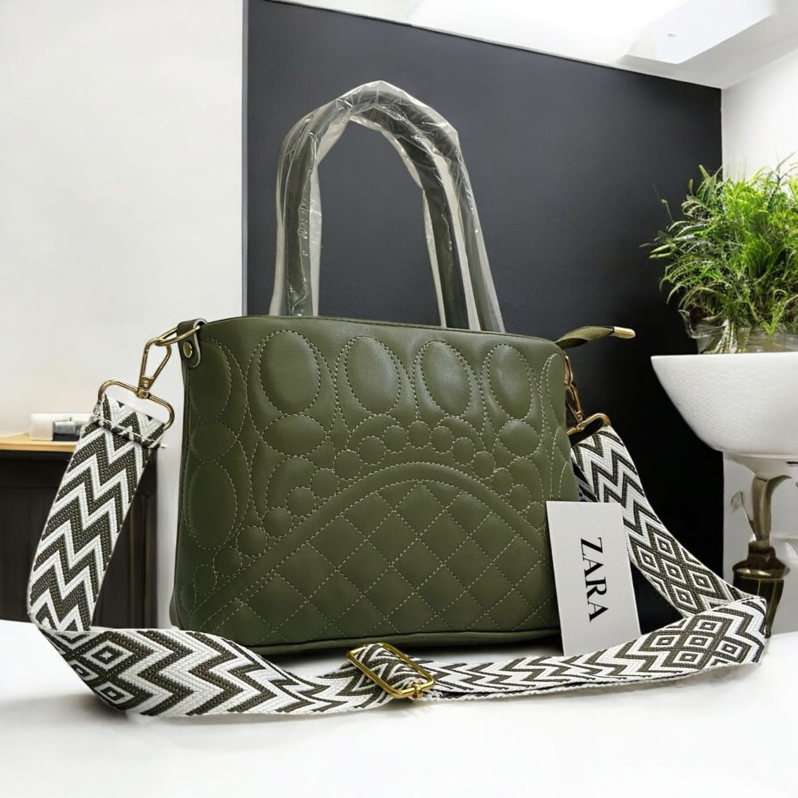 IMPORTED WOMENS PURE LEATHER HIGH QUALITY HANDBAGS FOR ALL STYLES