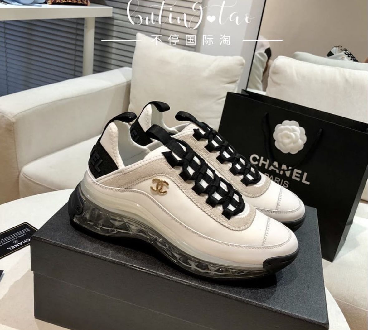 CHANEL ITALY MOST LUXURY PREMIUM EDITION COMFORTABLE SNEAKERS (SK 2600)