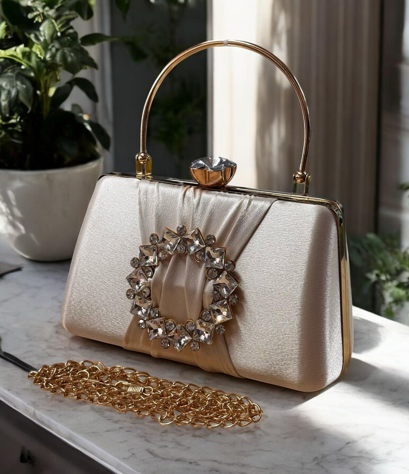 IMPORTED WOMENS PURE LEATHER HIGH QUALITY HANDBAGS FOR ALL STYLES