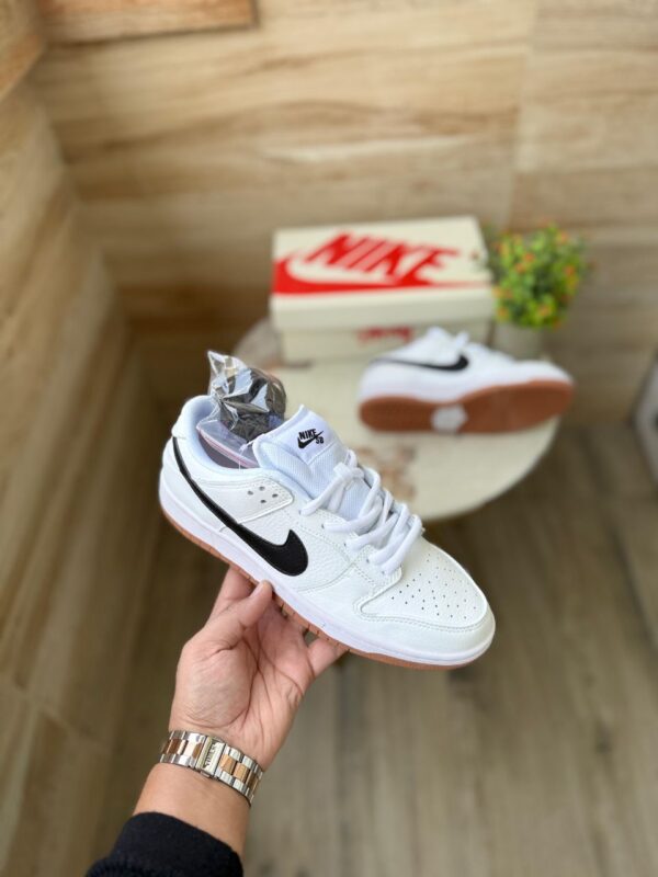NIKE SB DUNK WHITE GUM HIGH QUALITY LUXURY PREMIUM SHOES (SK 2100) - Image 7