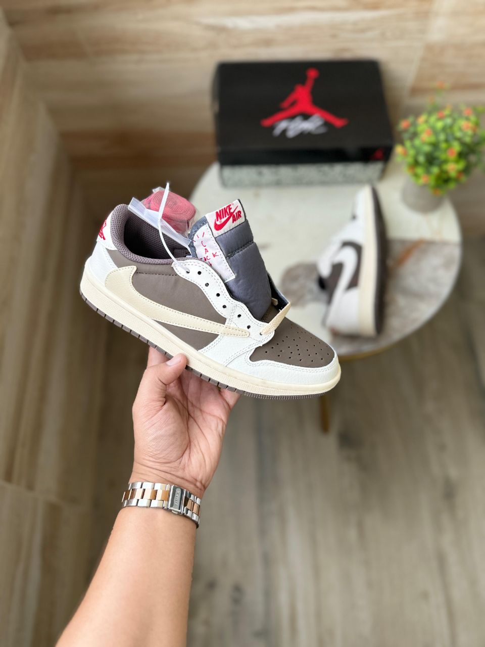 NIKE AIR JORDANS RETRO TRAVIS SCOTT MOCHA REVERSE SHOES FOR MENS AND WOMENS (SK 1900)
