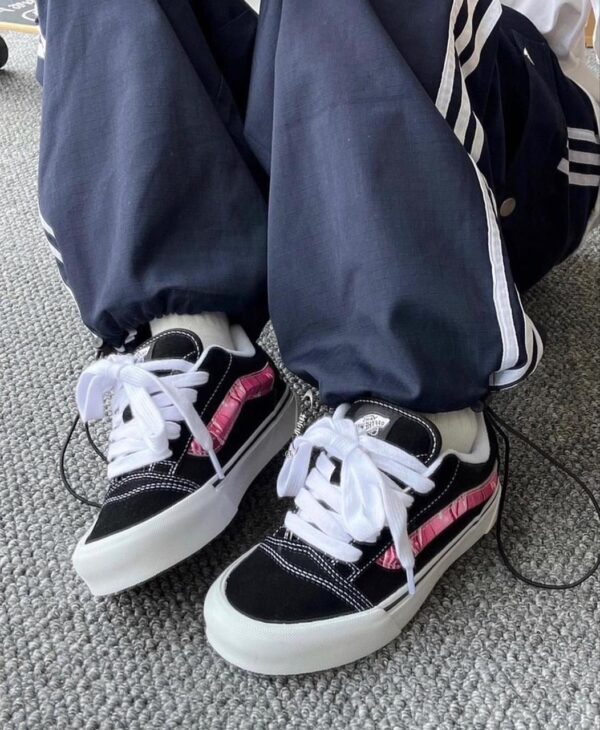 VANS OLD SKULL KNU PEACHES PREMIUM SHOES FOR WOMENS AND GIRLS (SK 1350) - Image 4