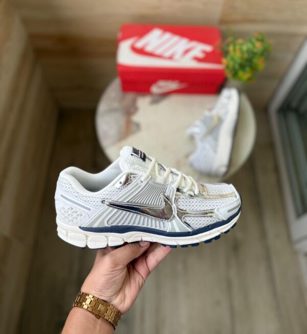 NIKE ZOOM VOMERO PHOTON DUST PREMIUM SHOES (SK 2400) - Image 11