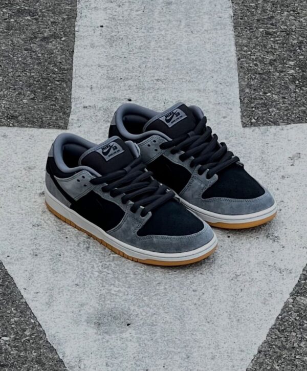 NIKE SB DUNK DARK GREY PREMIUM LUXURY SHOES - Image 3