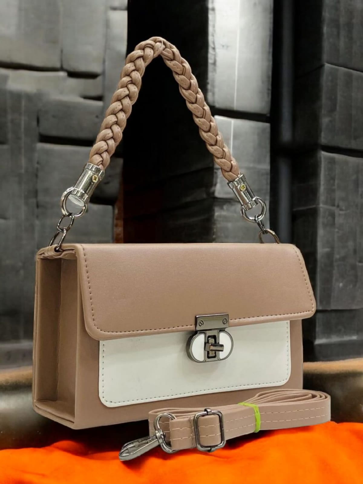 IMPORTED WOMENS PURE LEATHER HIGH QUALITY HANDBAGS FOR ALL STYLES