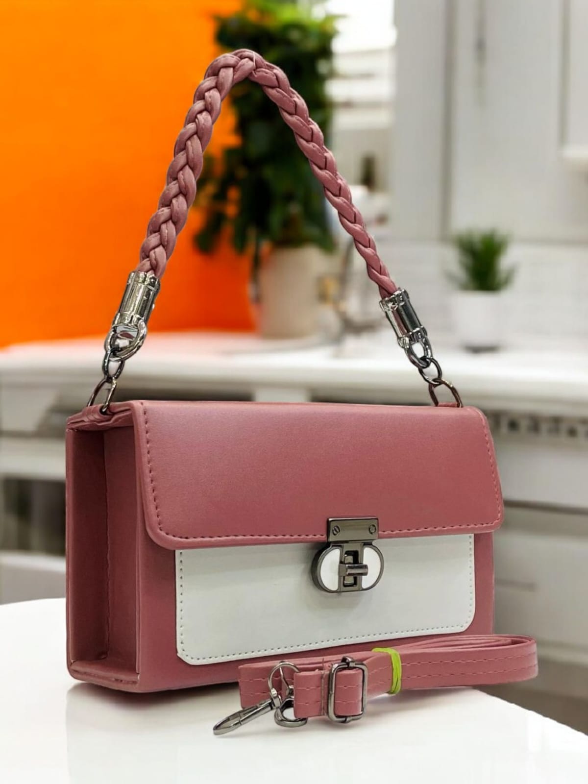 IMPORTED WOMENS PURE LEATHER HIGH QUALITY HANDBAGS FOR ALL STYLES