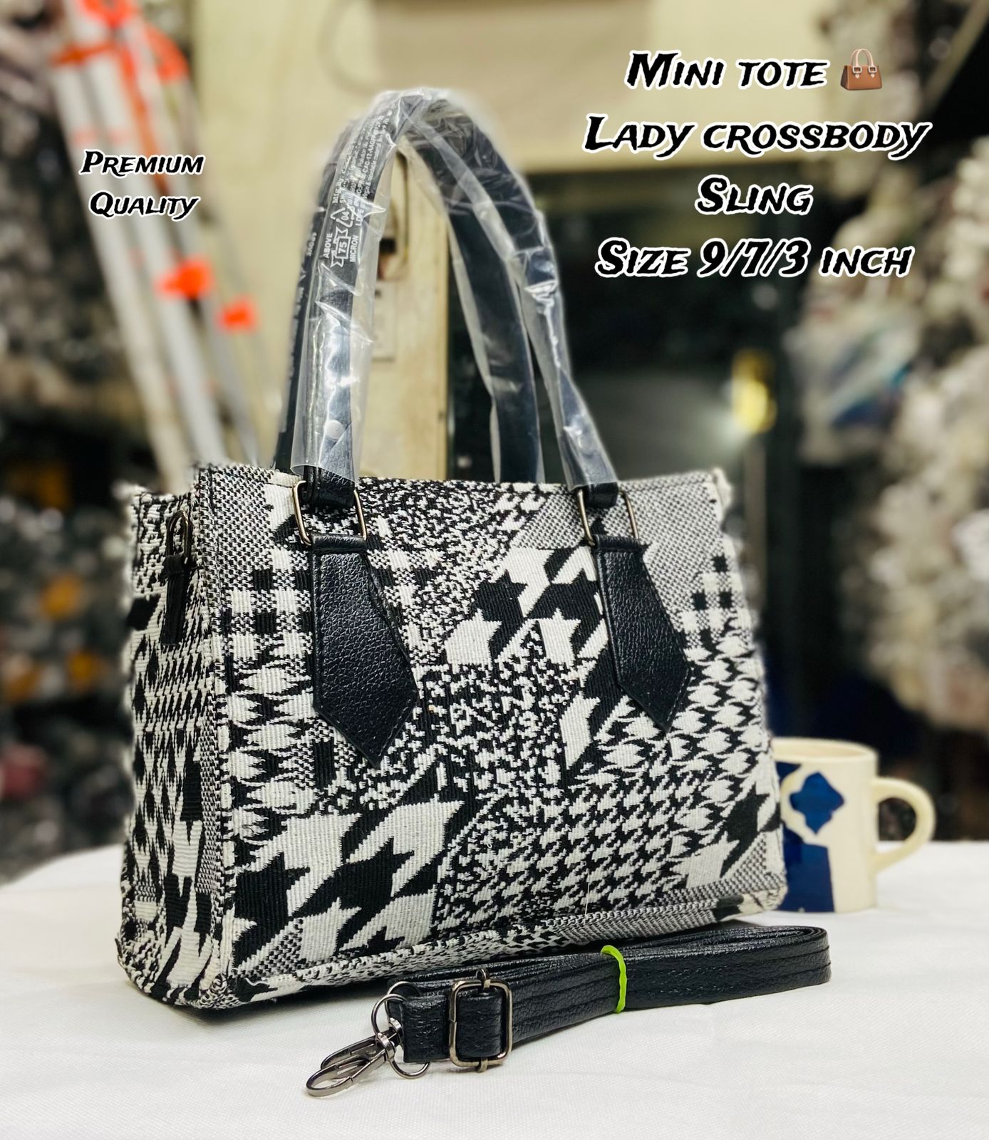 IMPORTED WOMENS PURE LEATHER HIGH QUALITY HANDBAGS FOR ALL STYLES