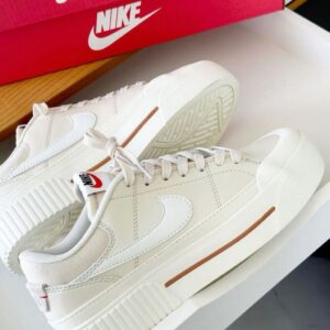 NIKE COURT LEGACY LIFT PREMIUM SHOES FOR WOMENS & GIRLS ( 1900)