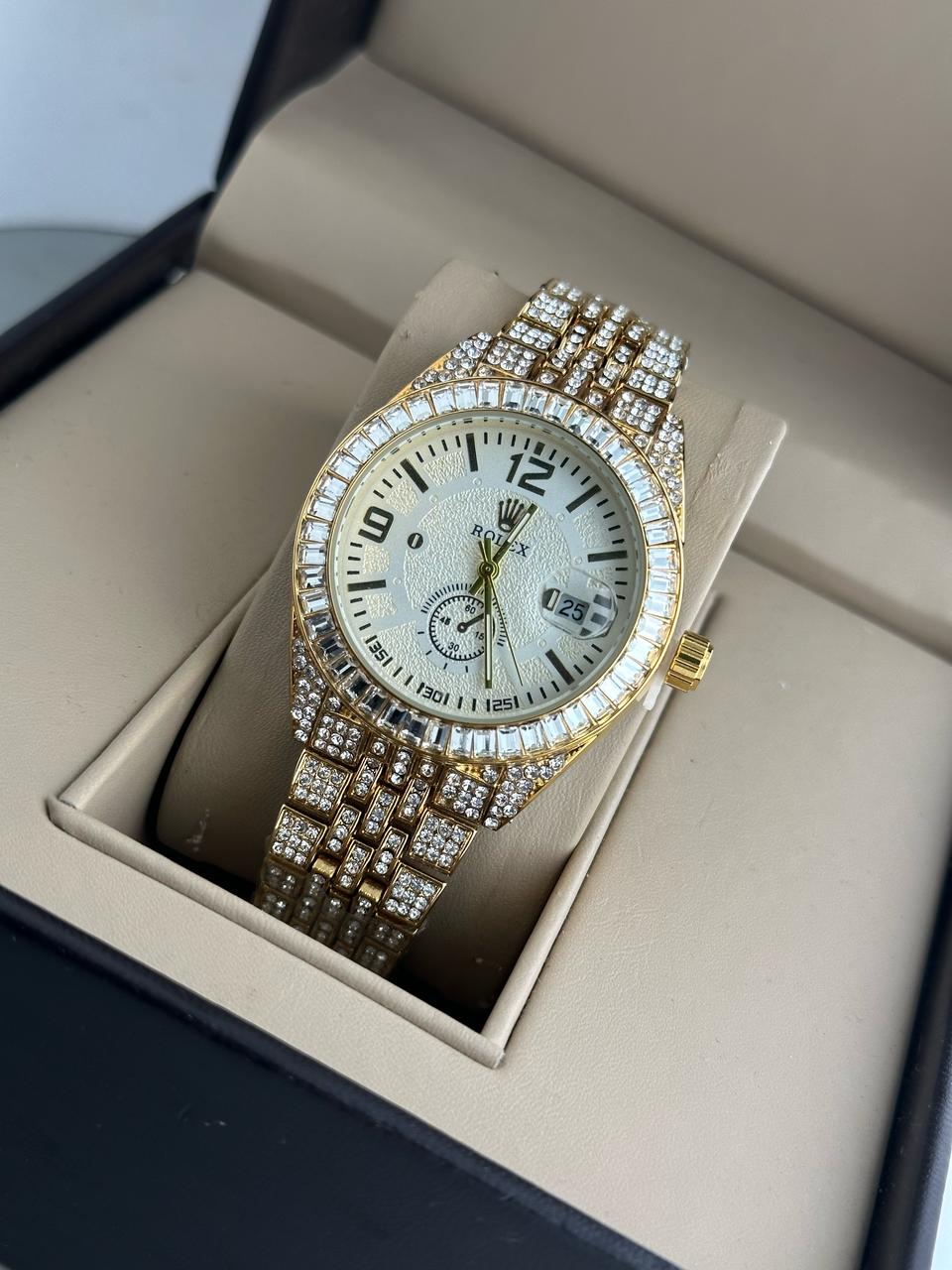 ROLEX WOMENS PREMIUM WATCH ROYAL WEAR AND STYLISH