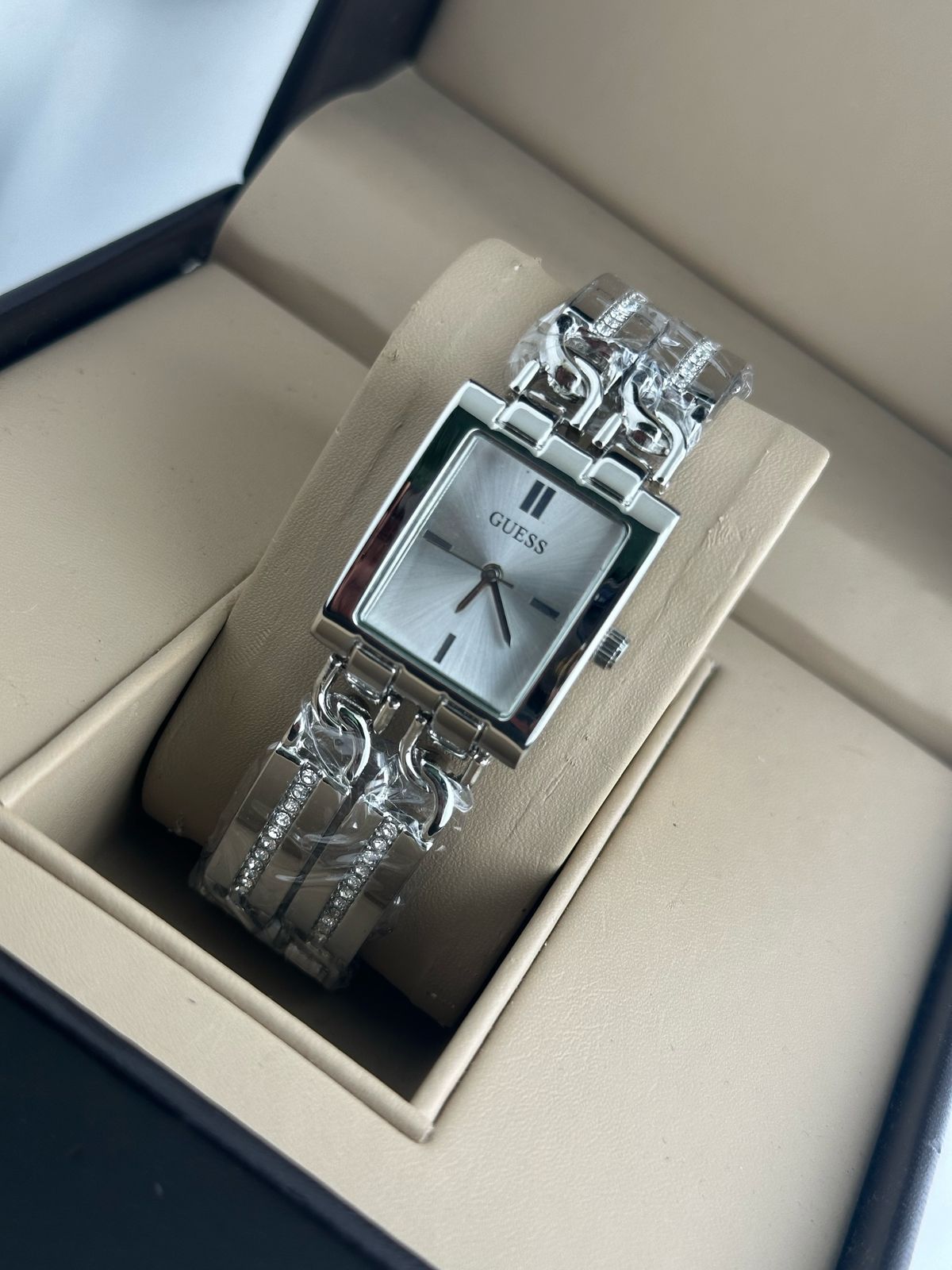 GUESS DOUBLE ROUND STAINLESS STEEL RECTANGLE DIAL WOMENS PREMIUM WATCH