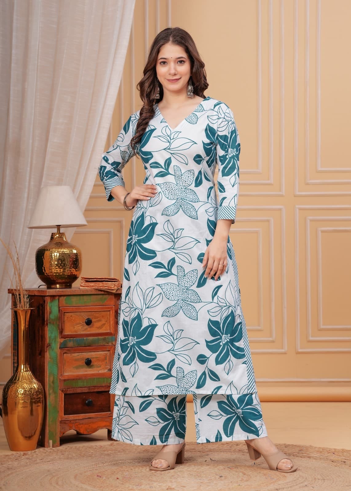 ROYAL WOMENS PREMIUM TOPS KURTIS 3 PIECE SETS