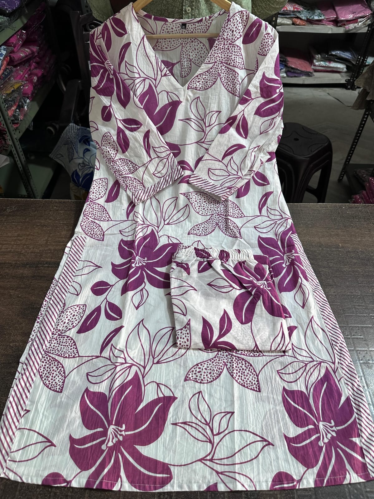 ROYAL WOMENS PREMIUM TOPS KURTIS 3 PIECE SETS