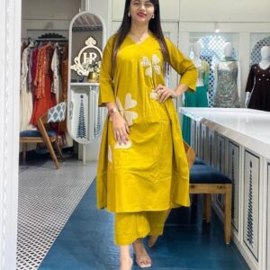 ROYAL WOMENS PREMIUM TOPS KURTIS 3 PIECE SETS