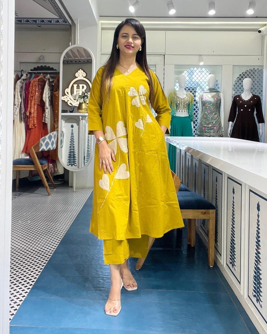 ROYAL WOMENS PREMIUM TOPS KURTIS 3 PIECE SETS