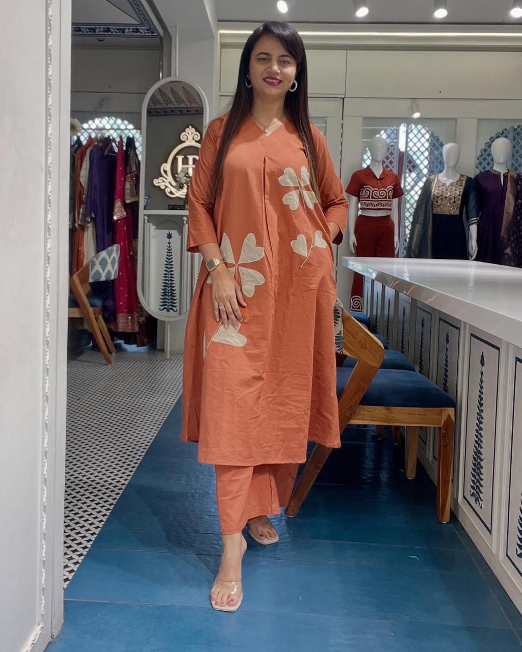 ROYAL WOMENS PREMIUM TOPS KURTIS 3 PIECE SETS