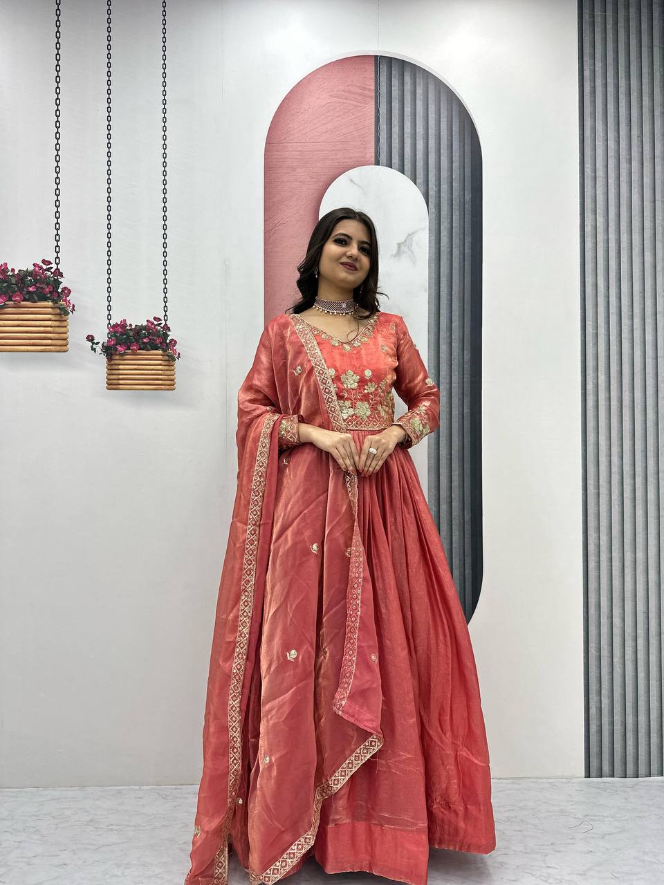 ROYAL WOMENS PREMIUM TOPS KURTIS 3 PIECE SETS