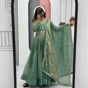 ROYAL WOMENS PREMIUM TOPS KURTIS 3 PIECE SETS