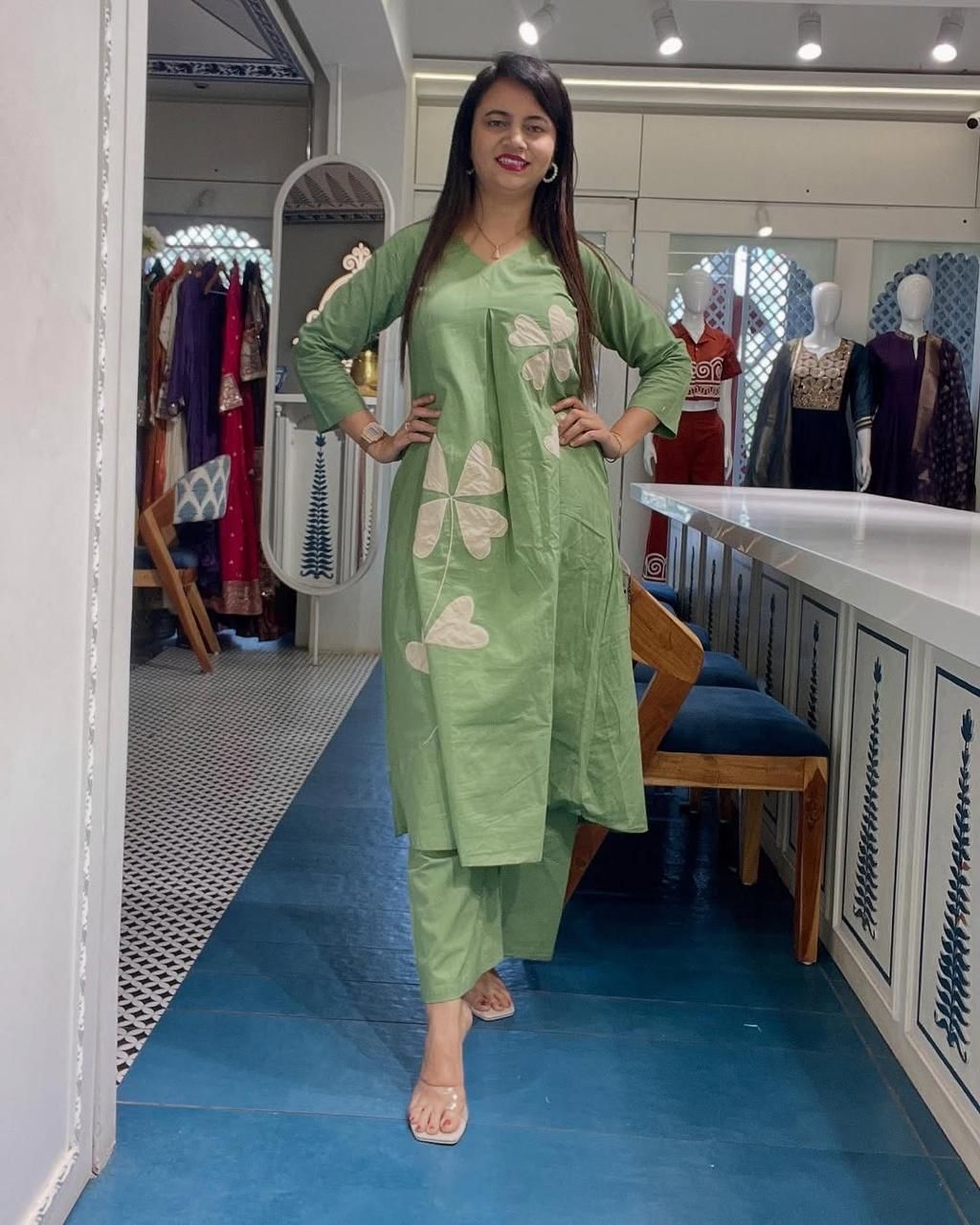 ROYAL WOMENS PREMIUM TOPS KURTIS 3 PIECE SETS