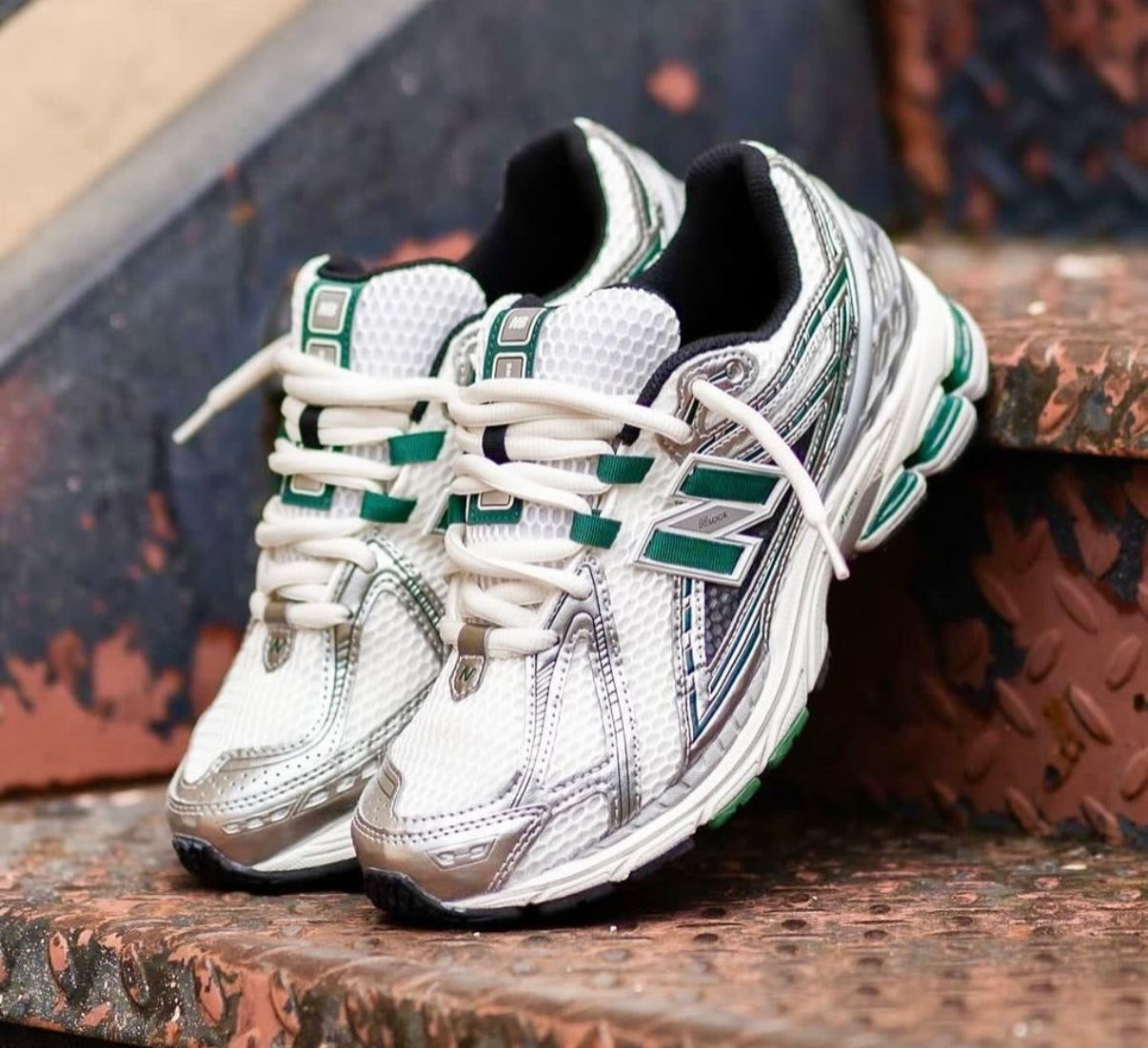 ORIGINAL IMPORTED HIGH QUALITY SHOES BRANDED (SK)