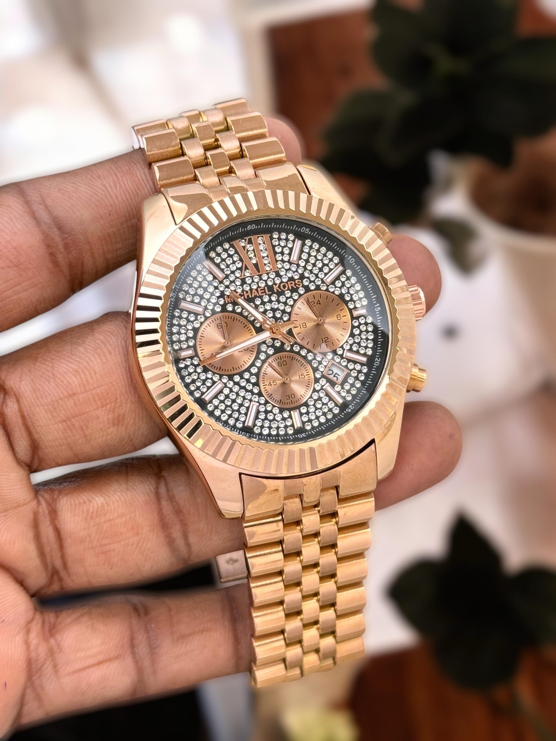 MICHEL KORS WOMENS AND MENS PREMIUM EDITION WATCHES COLOURFUL DESIGNER ALL TIME SUITED