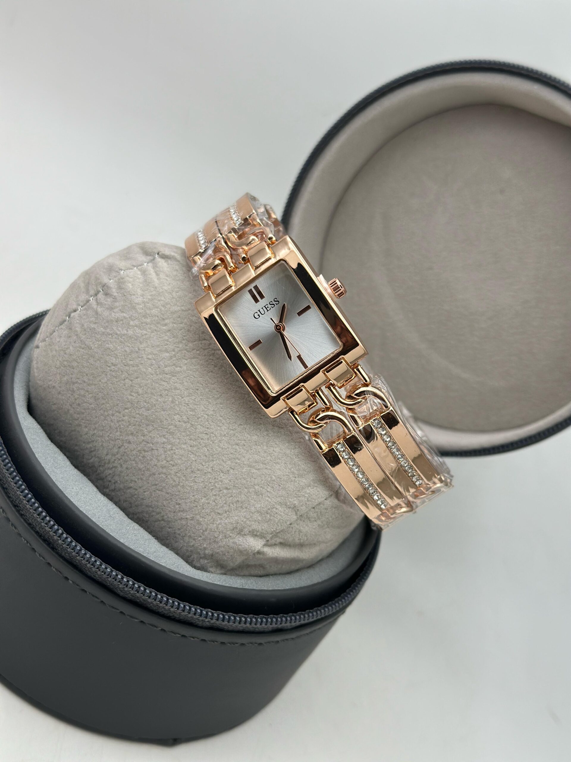 GUESS DOUBLE BINDED STAINLESS STEEL WATCHES FOR WOMENS