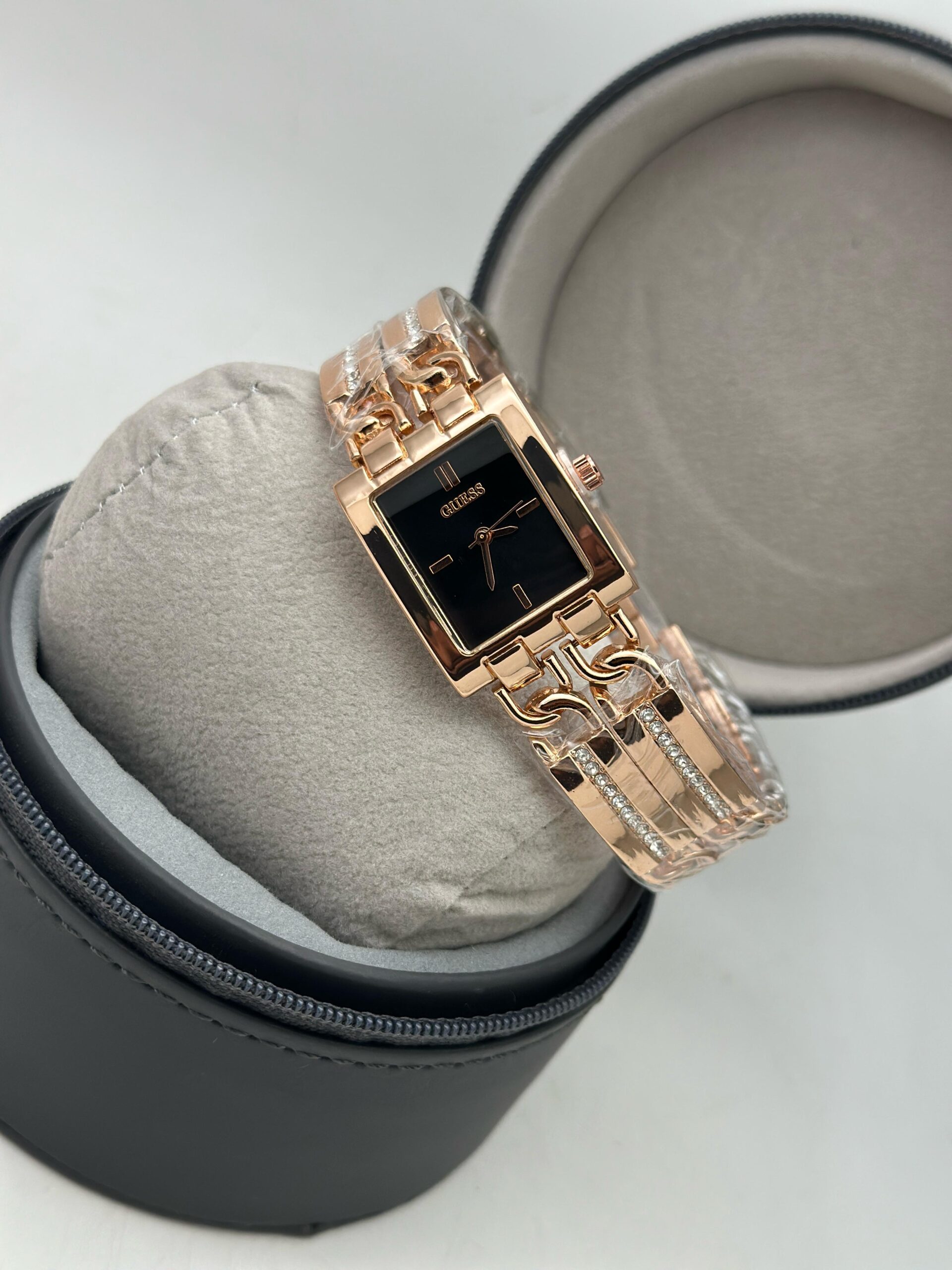 GUESS DOUBLE BINDED STAINLESS STEEL WATCHES FOR WOMENS