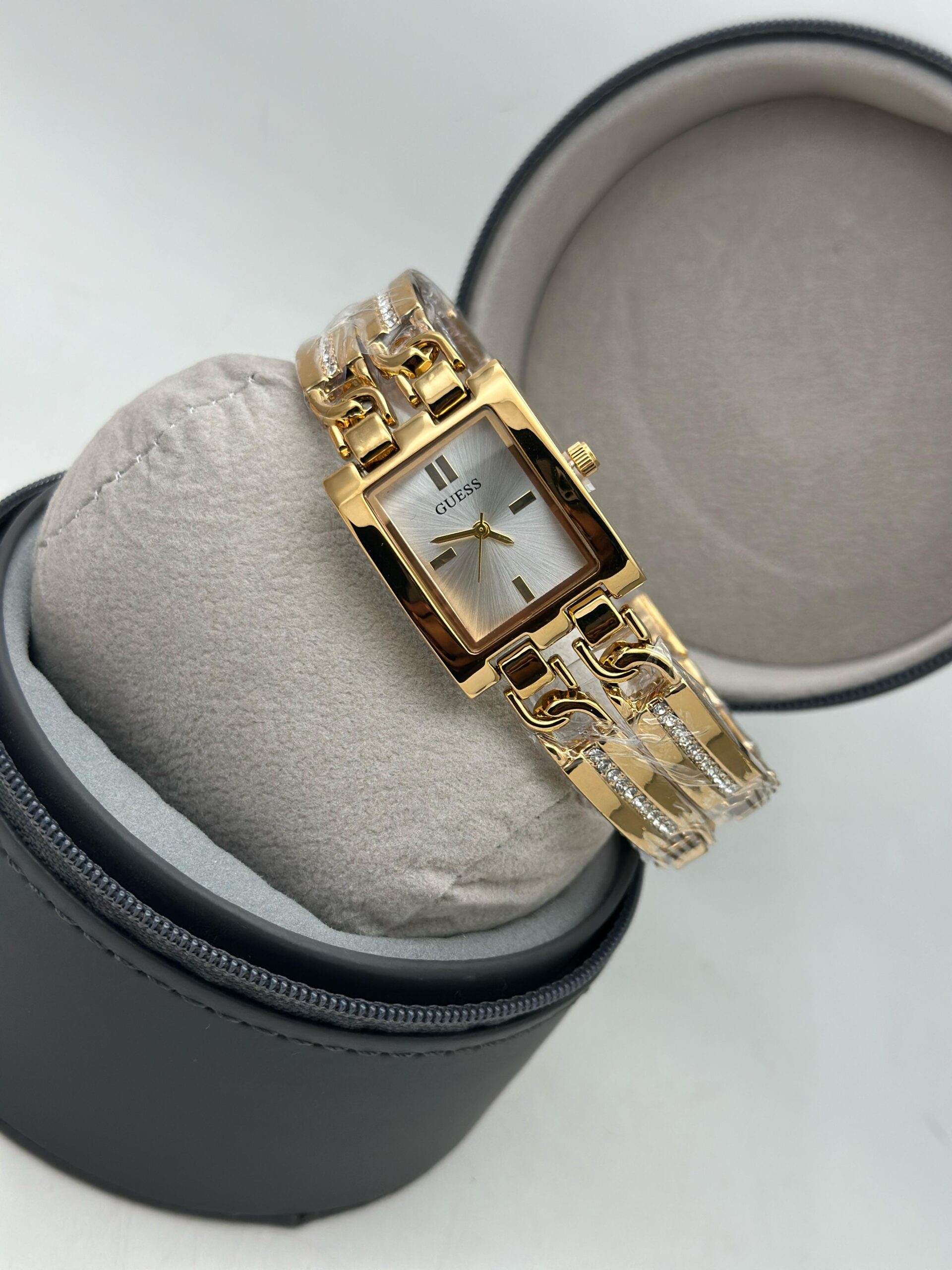 GUESS DOUBLE BINDED STAINLESS STEEL WATCHES FOR WOMENS