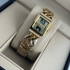 GUESS WOMENS ROYAL LATEST EDITION WOMENS PREMIUM WATCH