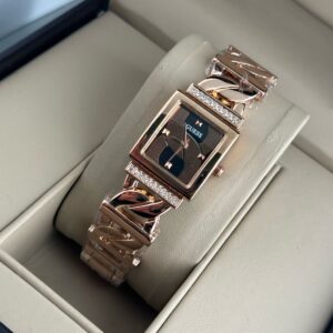 GUESS WOMENS ROYAL LATEST EDITION WOMENS PREMIUM WATCH