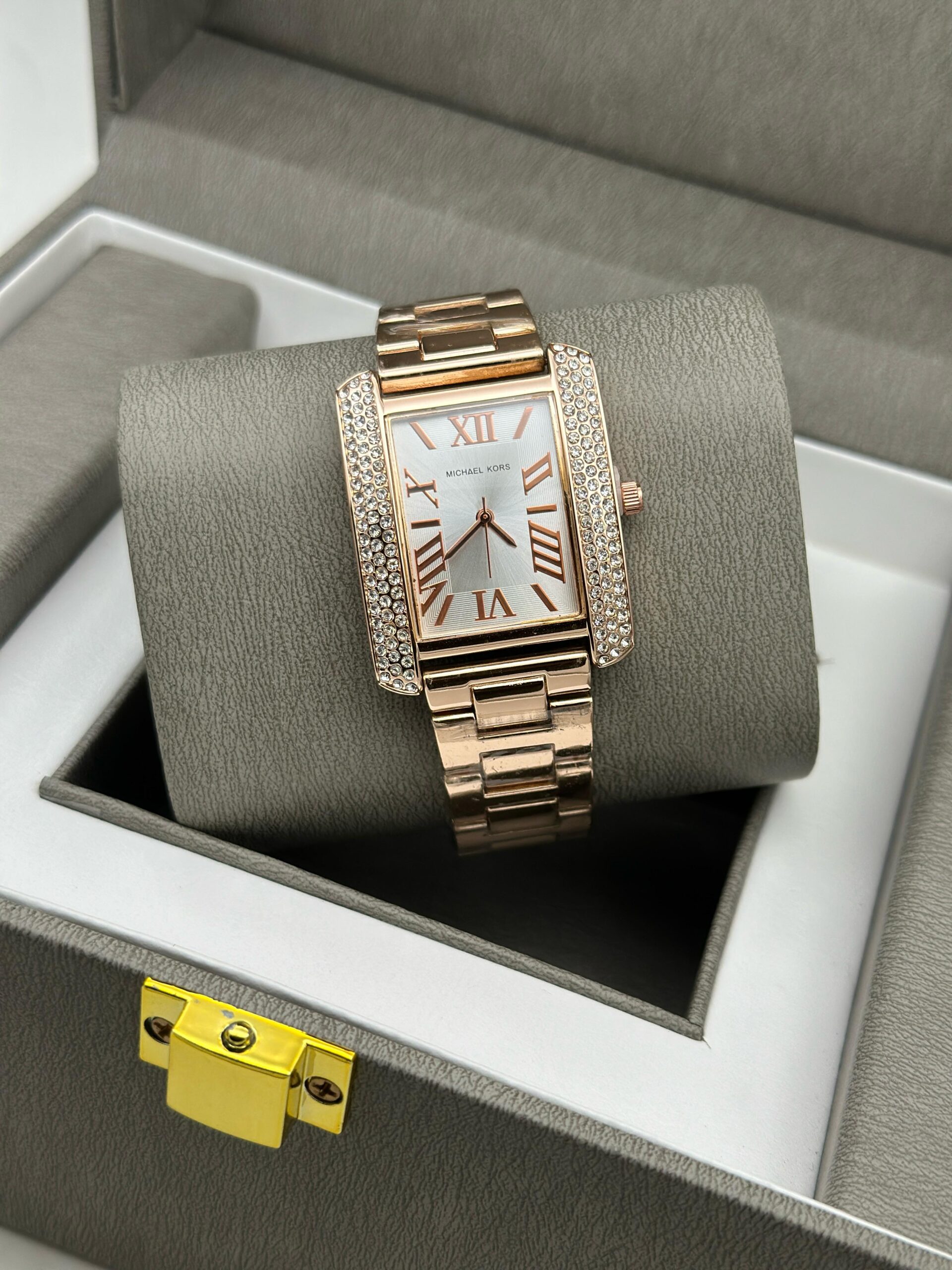 MICHEL KORS WOMENS PREMIUM EDITION WATCH COLOURFUL DESIGNER ALL TIME SUITED